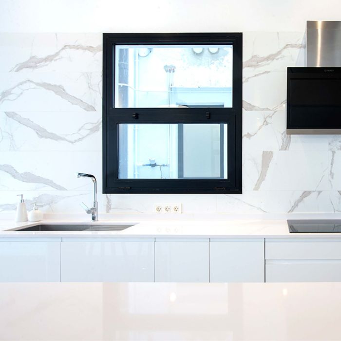 f4_KAI1723_WEB-01-01